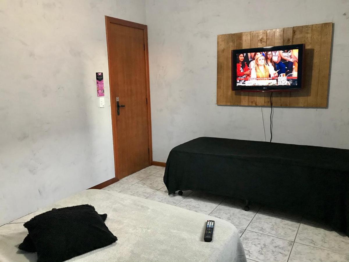 Regi House Hostel Vitoria Ngoại thất bức ảnh