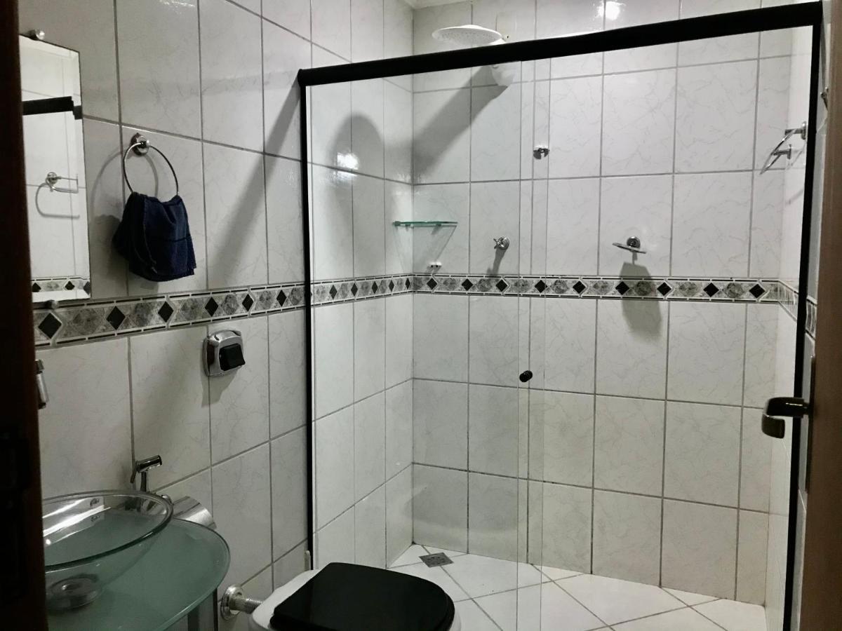 Regi House Hostel Vitoria Ngoại thất bức ảnh
