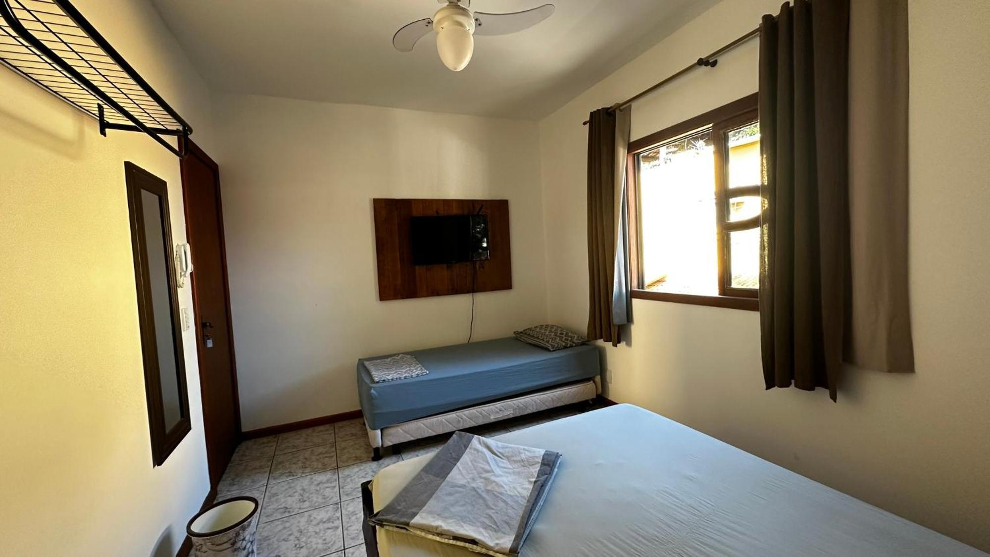 Regi House Hostel Vitoria Ngoại thất bức ảnh
