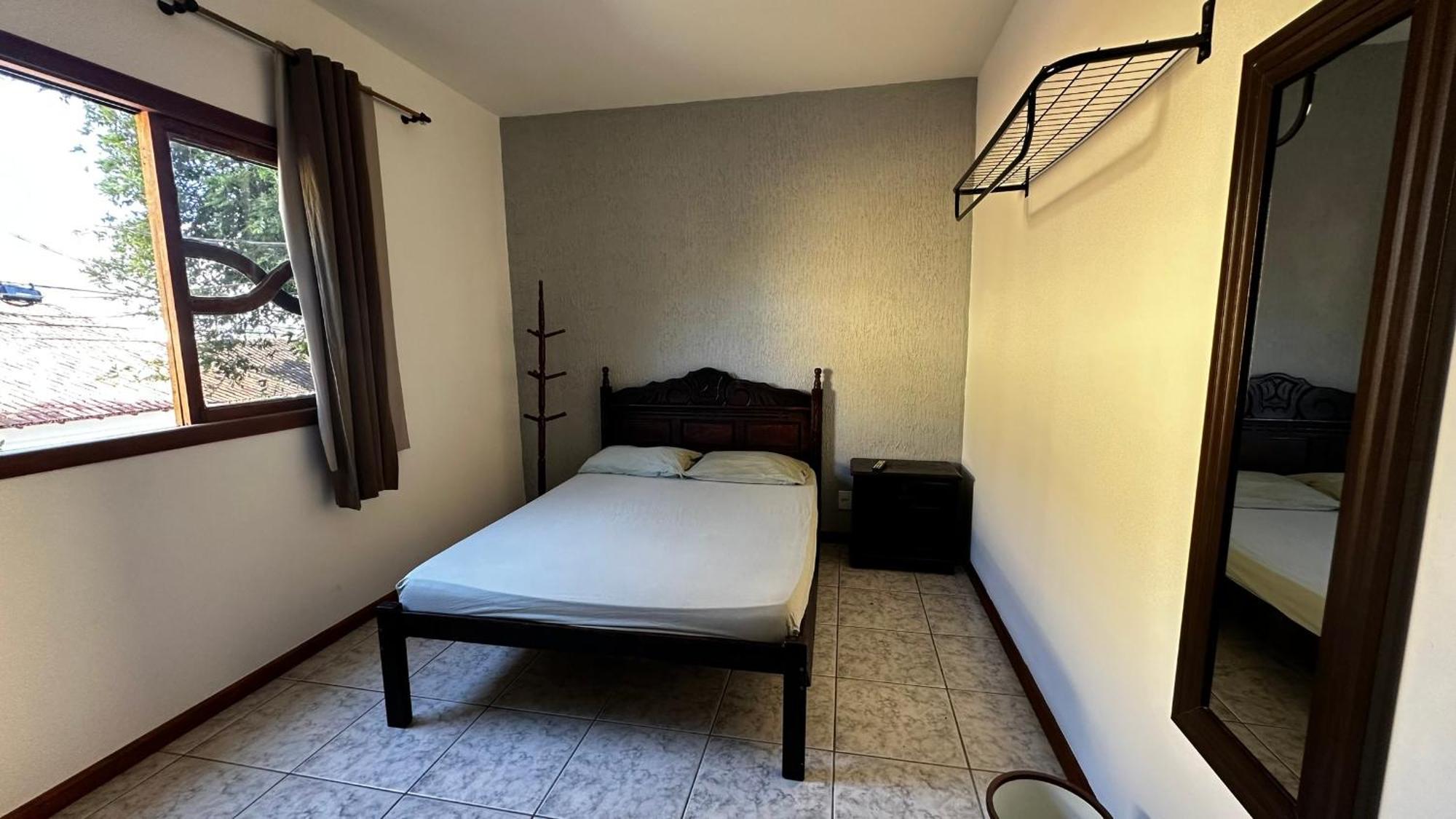 Regi House Hostel Vitoria Ngoại thất bức ảnh