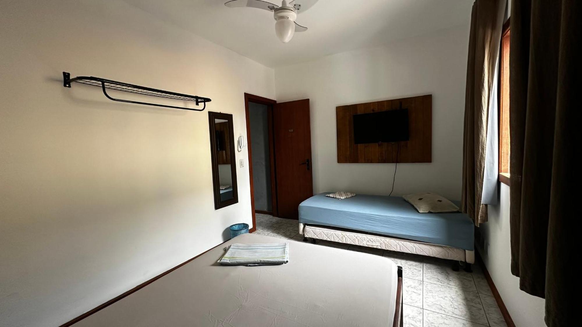 Regi House Hostel Vitoria Ngoại thất bức ảnh