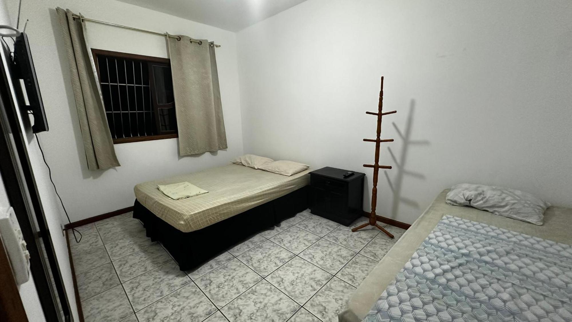 Regi House Hostel Vitoria Ngoại thất bức ảnh