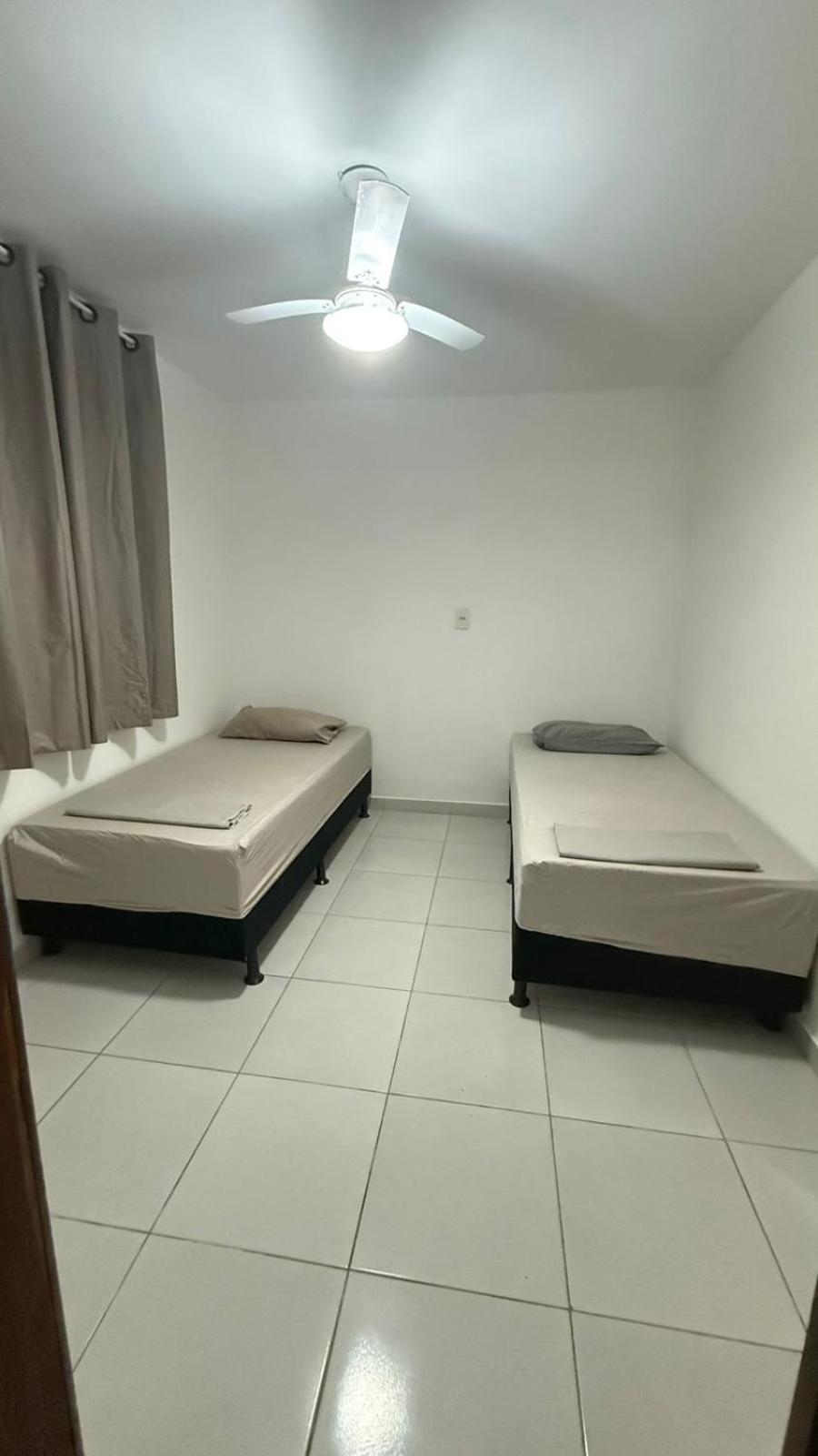 Regi House Hostel Vitoria Ngoại thất bức ảnh